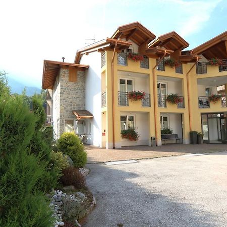 Hotel Garni Sottobosco Dimaro Extérieur photo